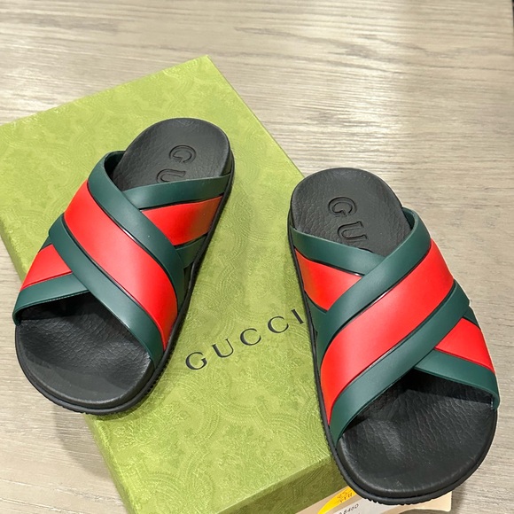 Gucci Rubber Slides - Picture 10 of 10